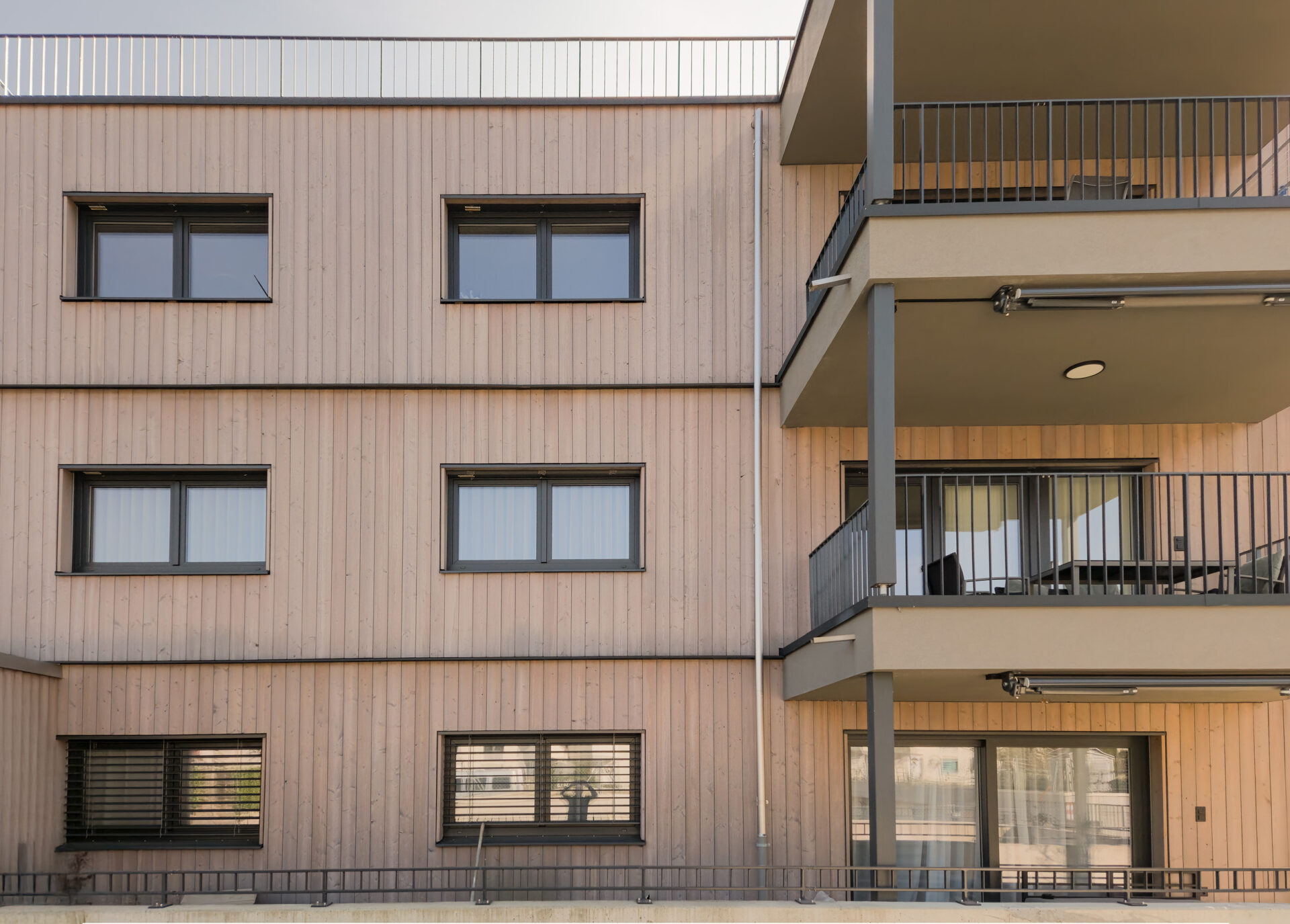 20250409_101143-enhanced-nr-ret