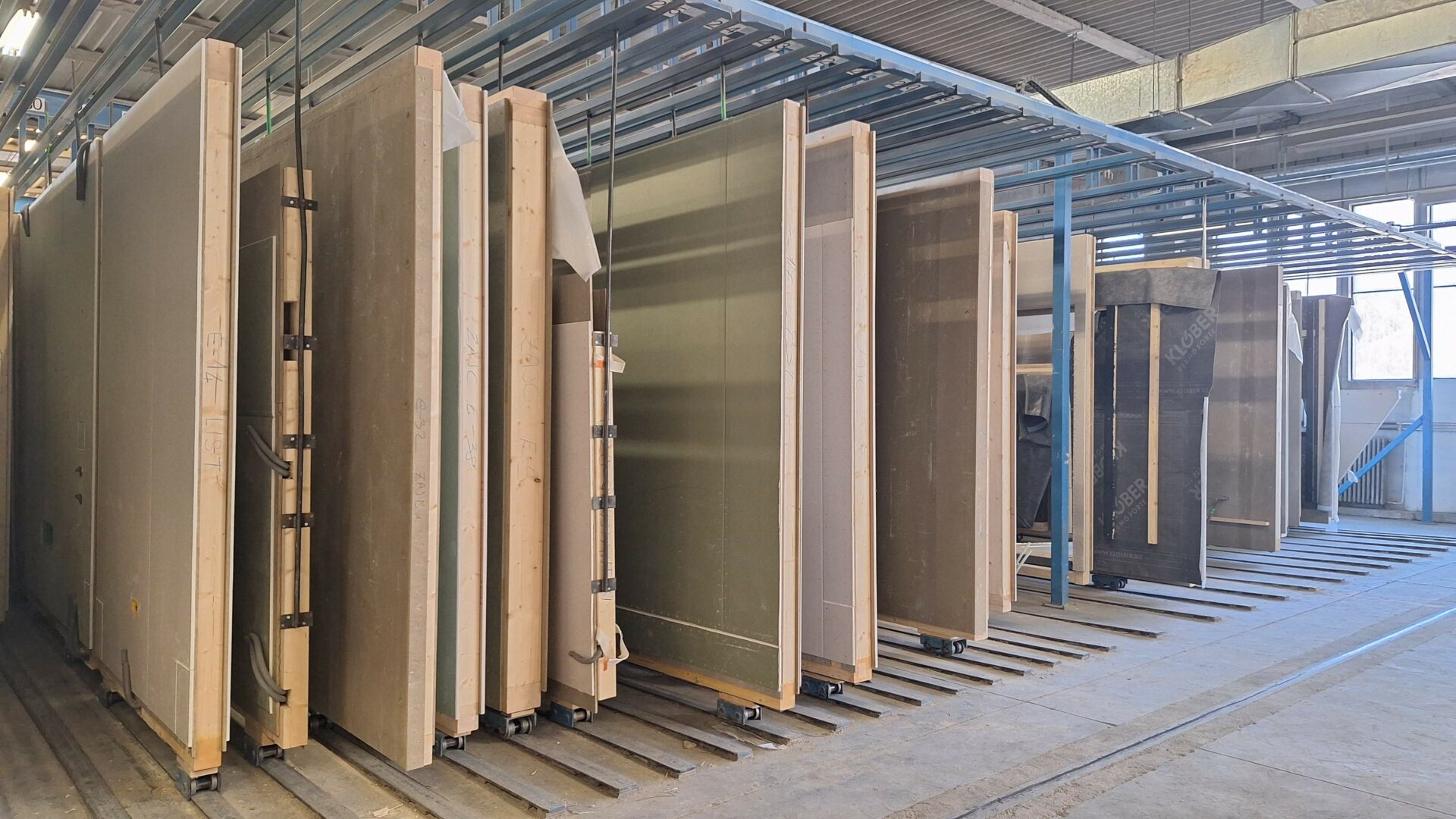 timber-frame-panel-production-1