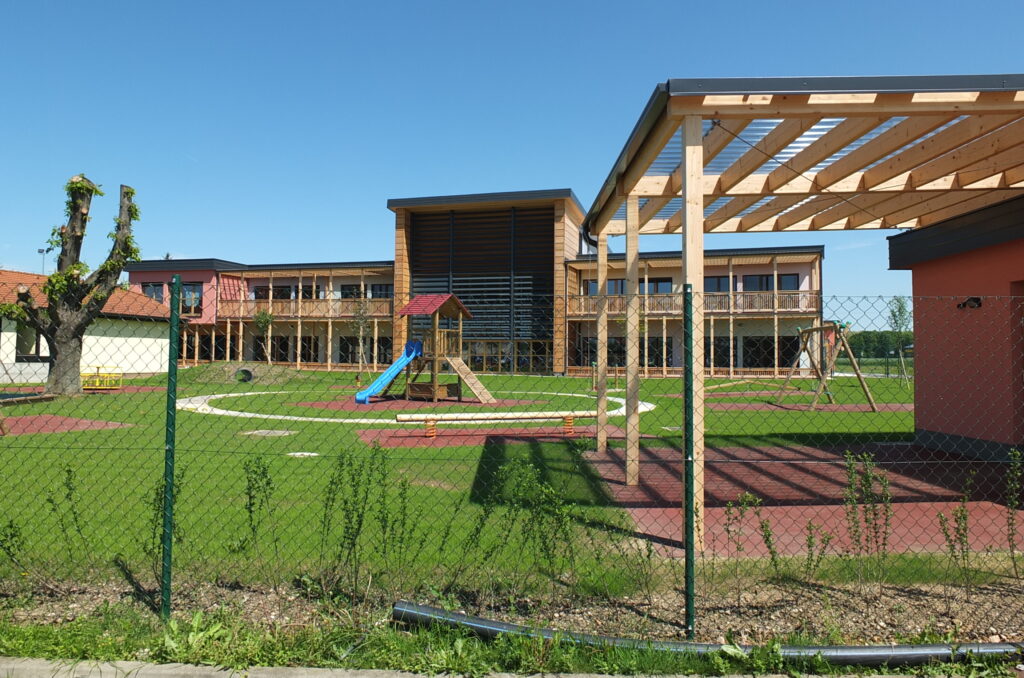 progetto in legno a telaio Jelovica