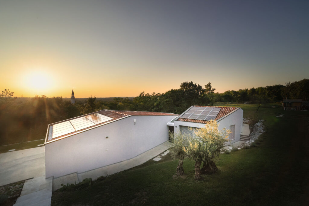 Casa Contemporanea in legno jelovica
