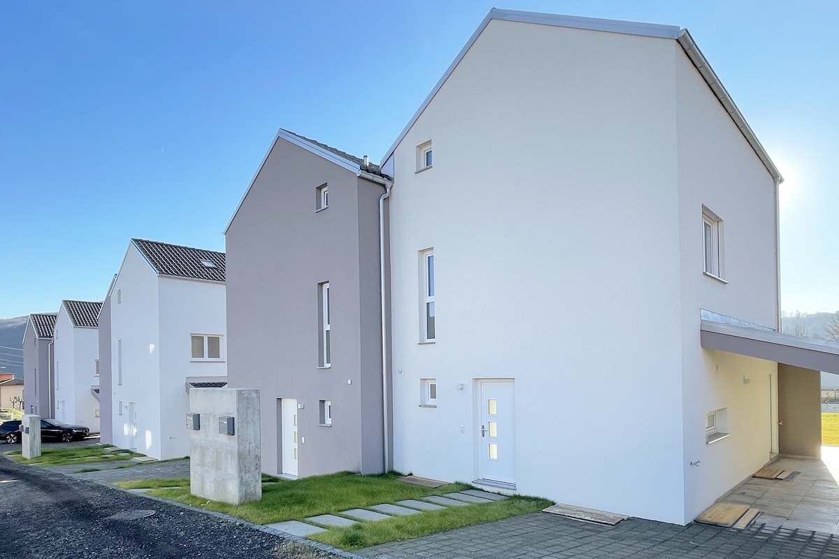 esterno-lato-ingresso-2