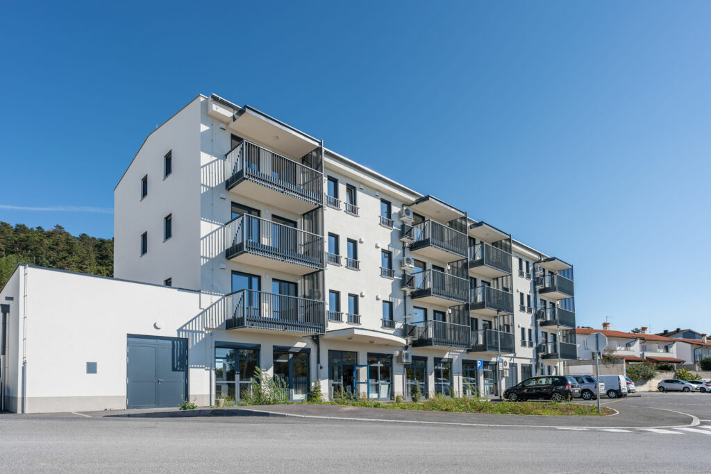 jelovica_sezana_web_jelovica_sezana_web_dsc02946_45_01