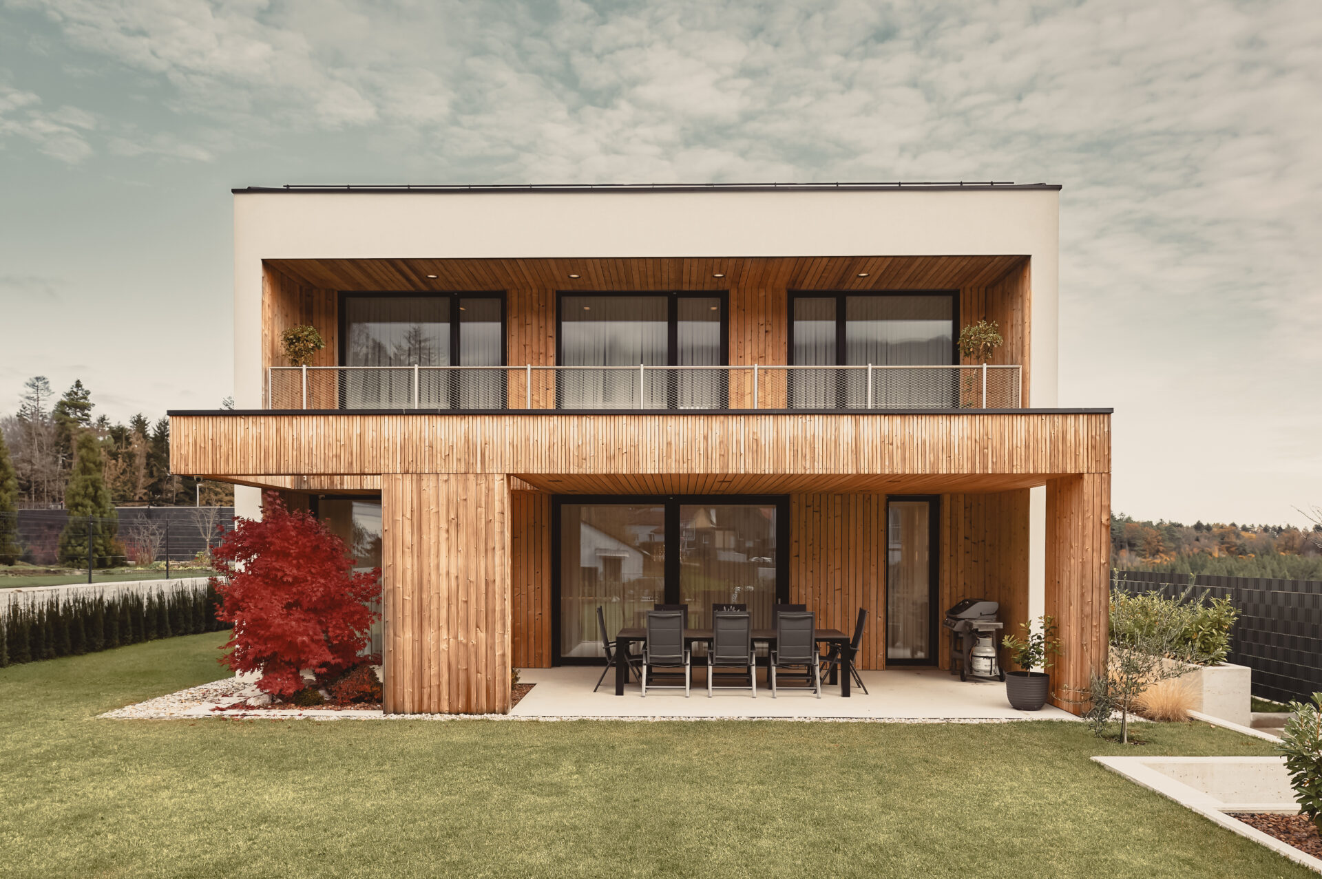 epigram-jelovica-maribor-15-perunika-cg